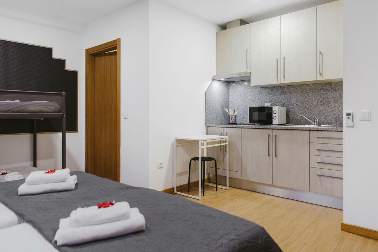 The Colony 3*