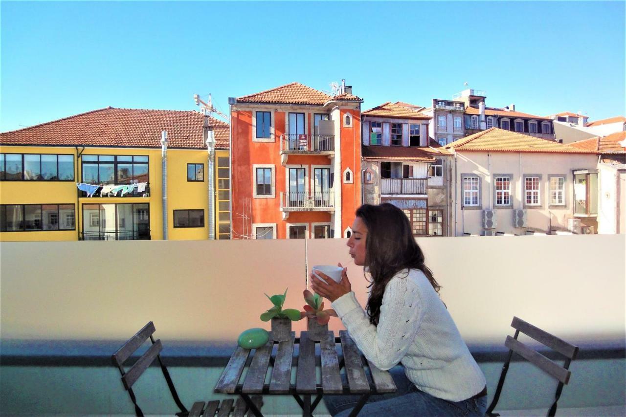 Sunny Terrace Almada Apartamento *
