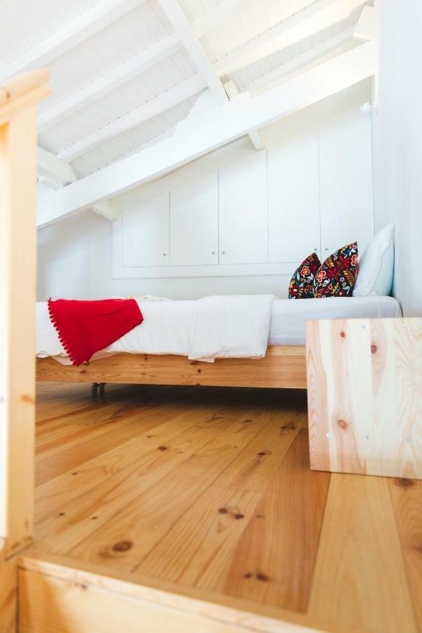 Aposentus -romantic Mezzanine With A Balcony Apartment