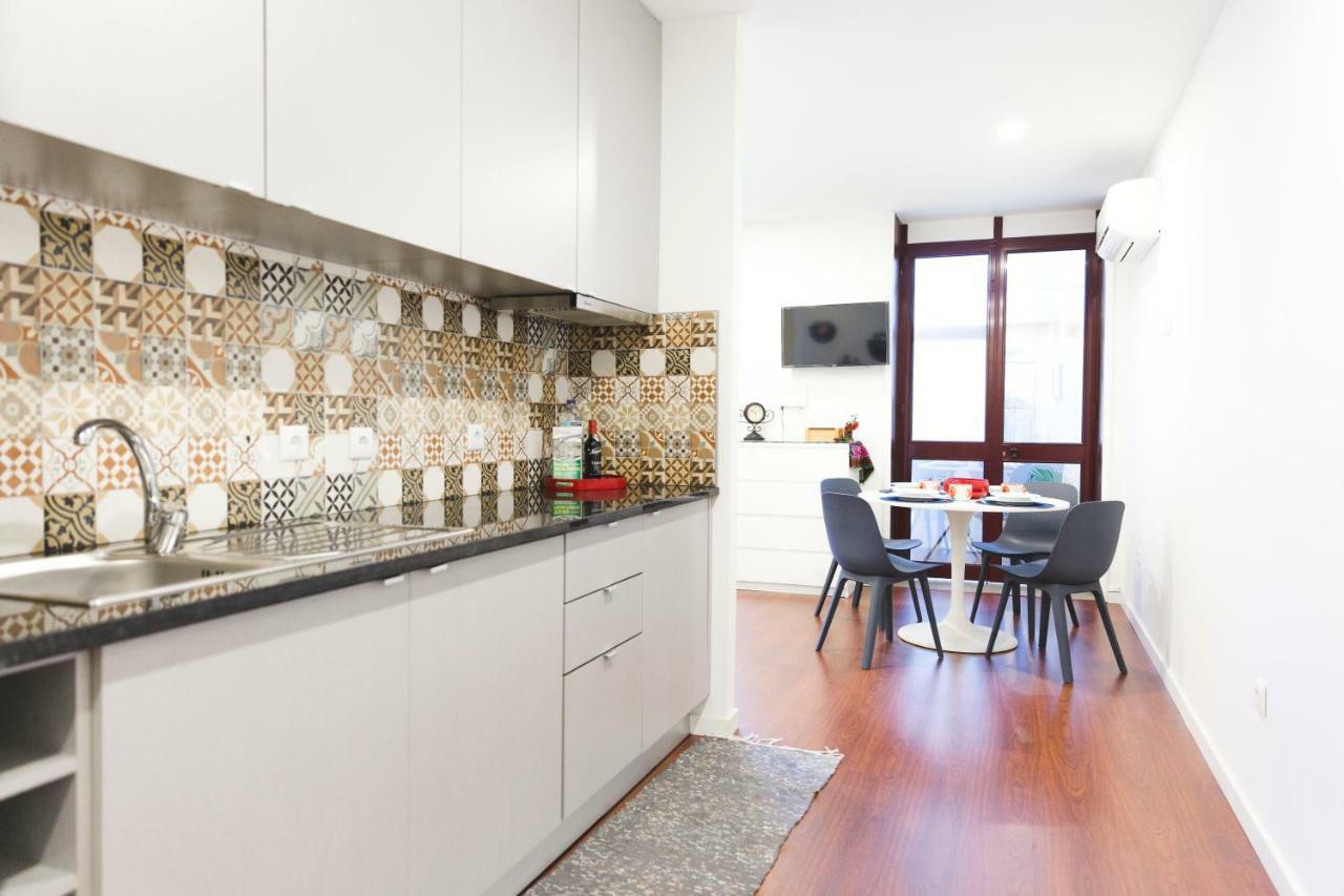 Apartment Aposentus - Your In Martires Da Liberdade Porto