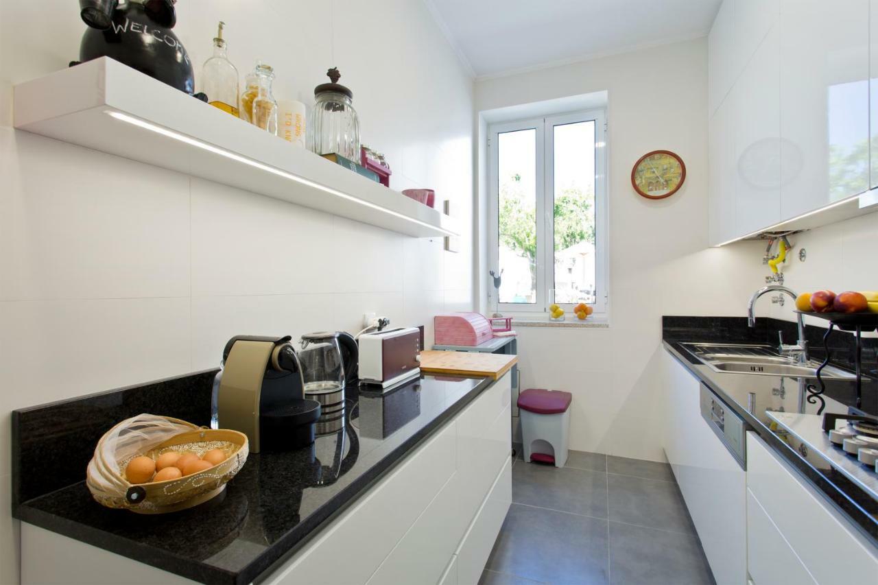 Ferienhaus Luxurious Pink House And Parking *