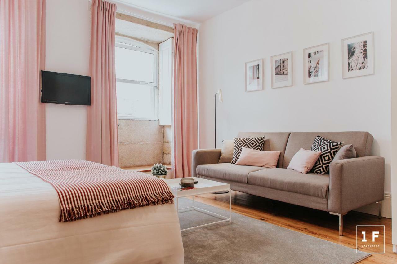 Calacatta Housing *