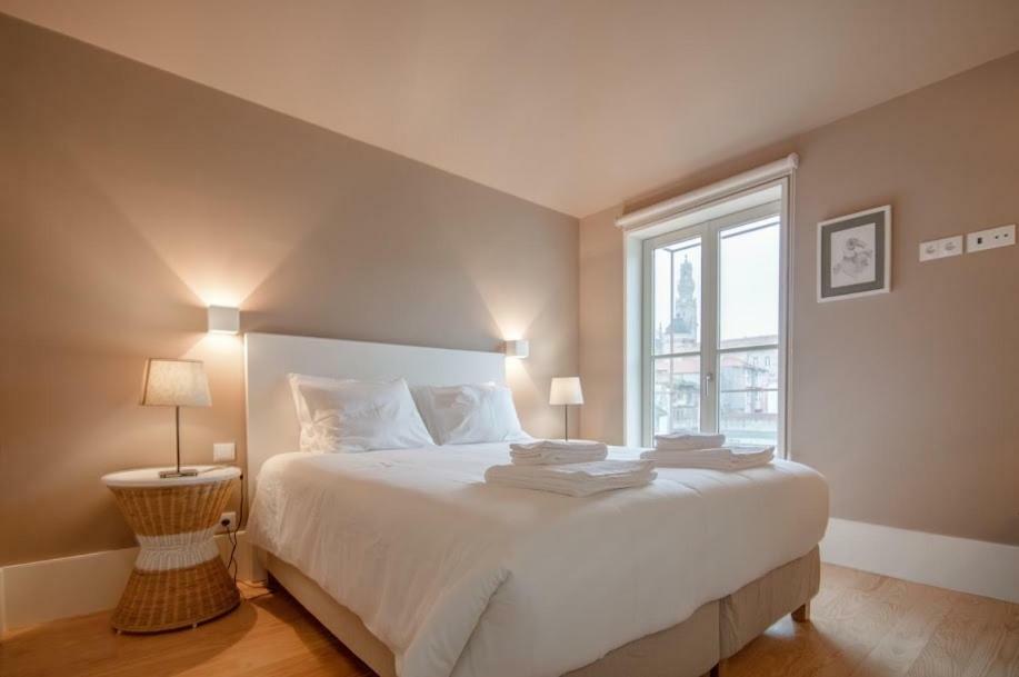 Apartamento Aaa - Almada Aliados