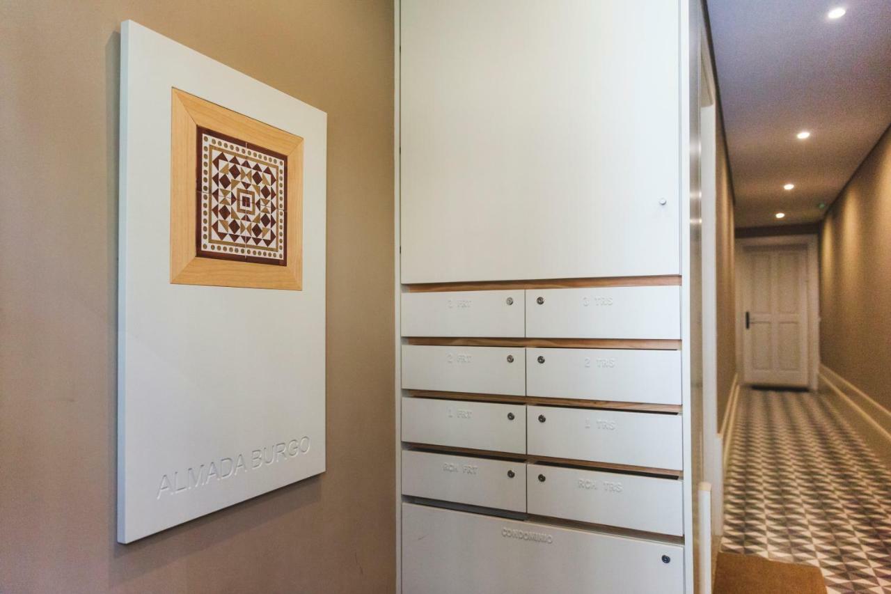 Aposentus - Charming Center With Balcony Apartment Porto