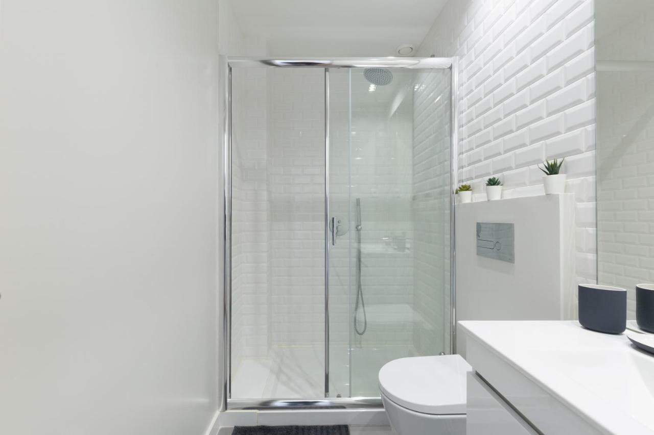 Host Wise - Charming Flat With Netflix - River View