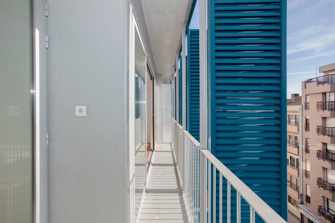 Liiiving In | Bright Light Apartment Porto