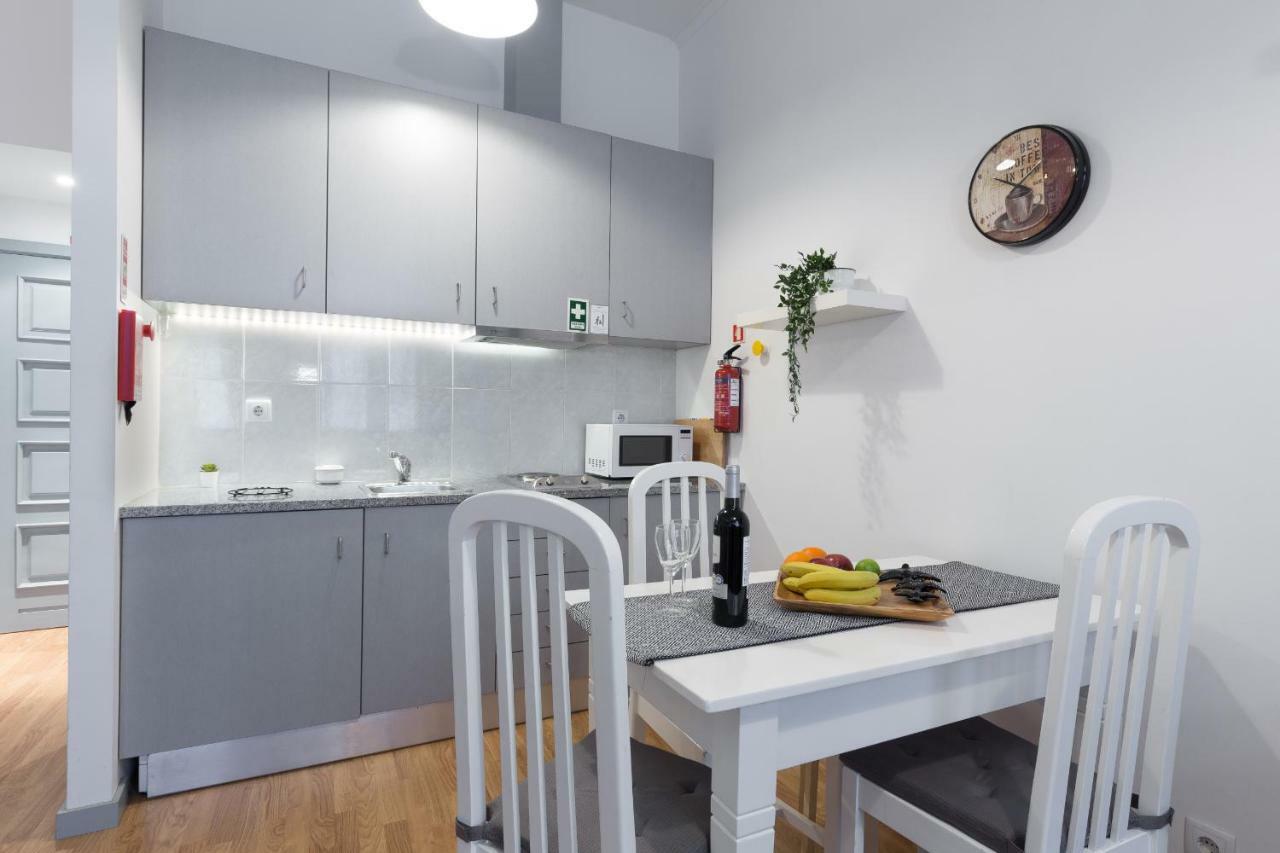 2 Comfortable Stunning Flats - Center Apartment *