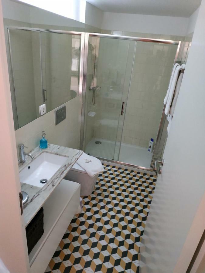 Ml Republic Apartment