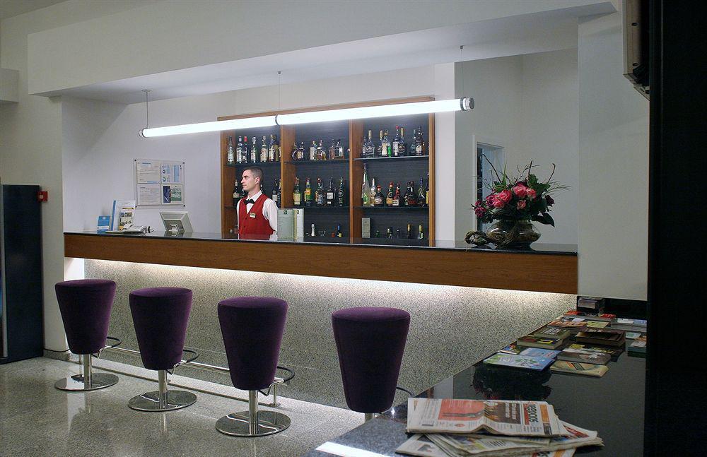 Hotel Portus Cale 4*