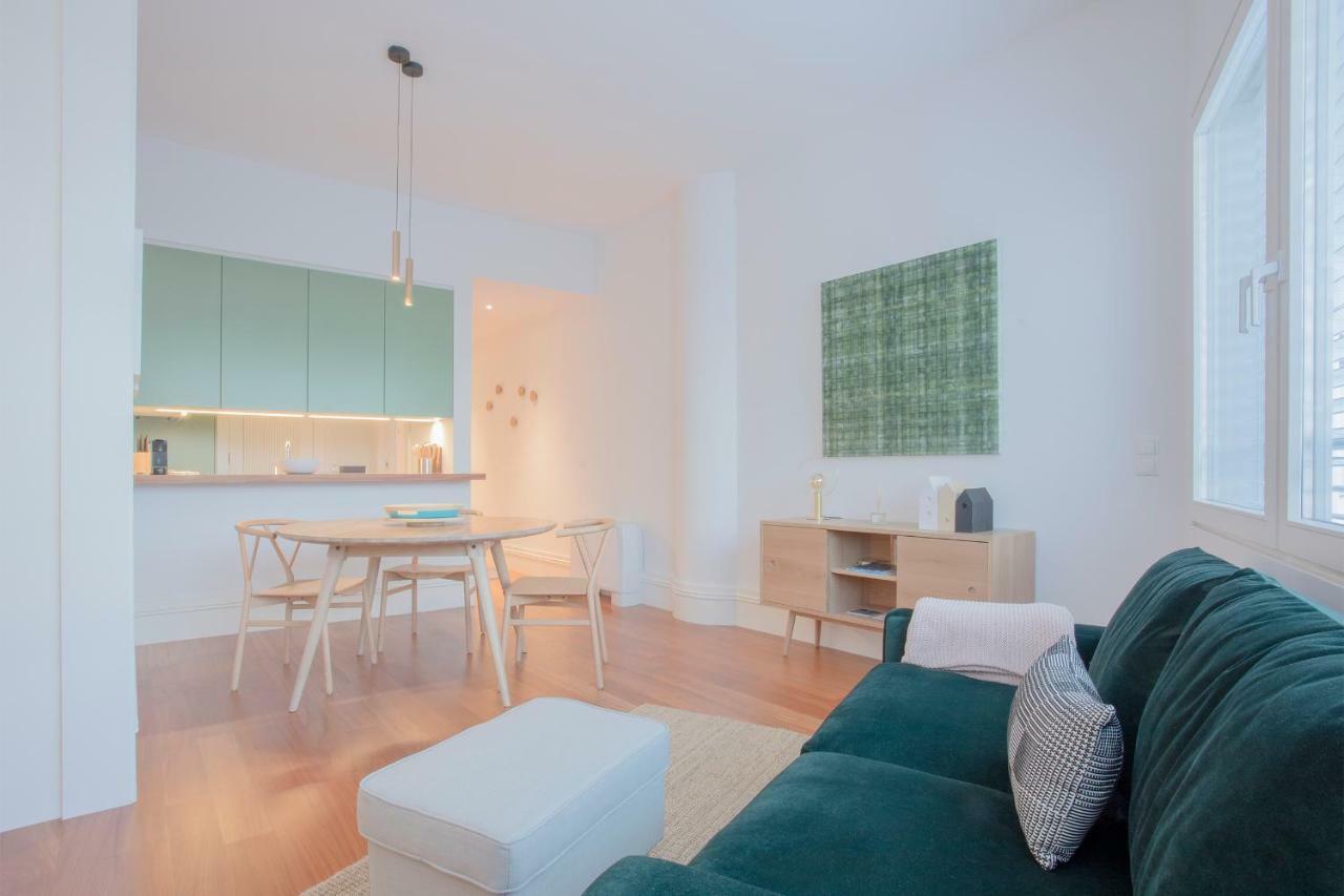 Apartment Liiiving In | Aliados Luxury *