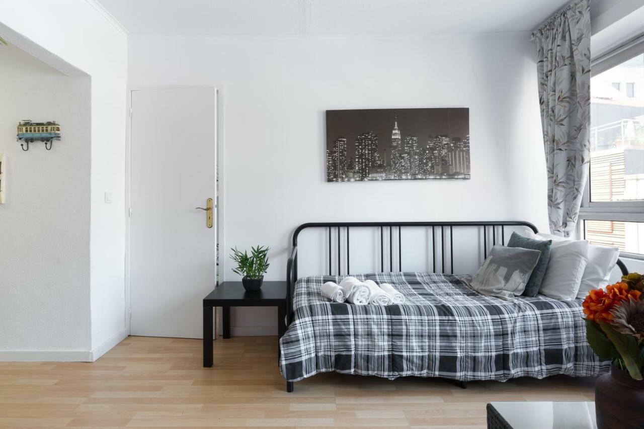 Apartment Large Flat W/ Terrace | Ace Location @ Aliados