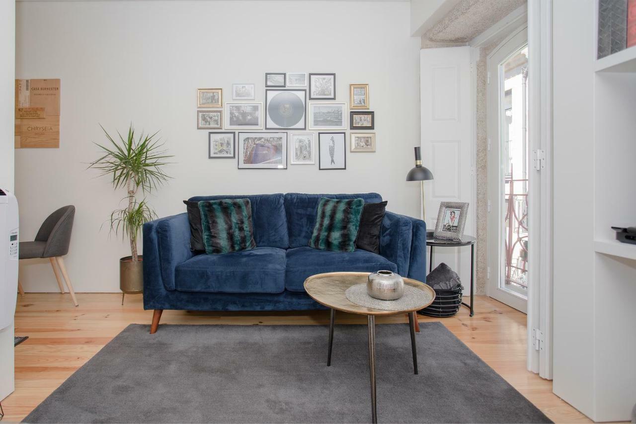 Liiiving In - Cozy & Chic Downtown Apartment Porto