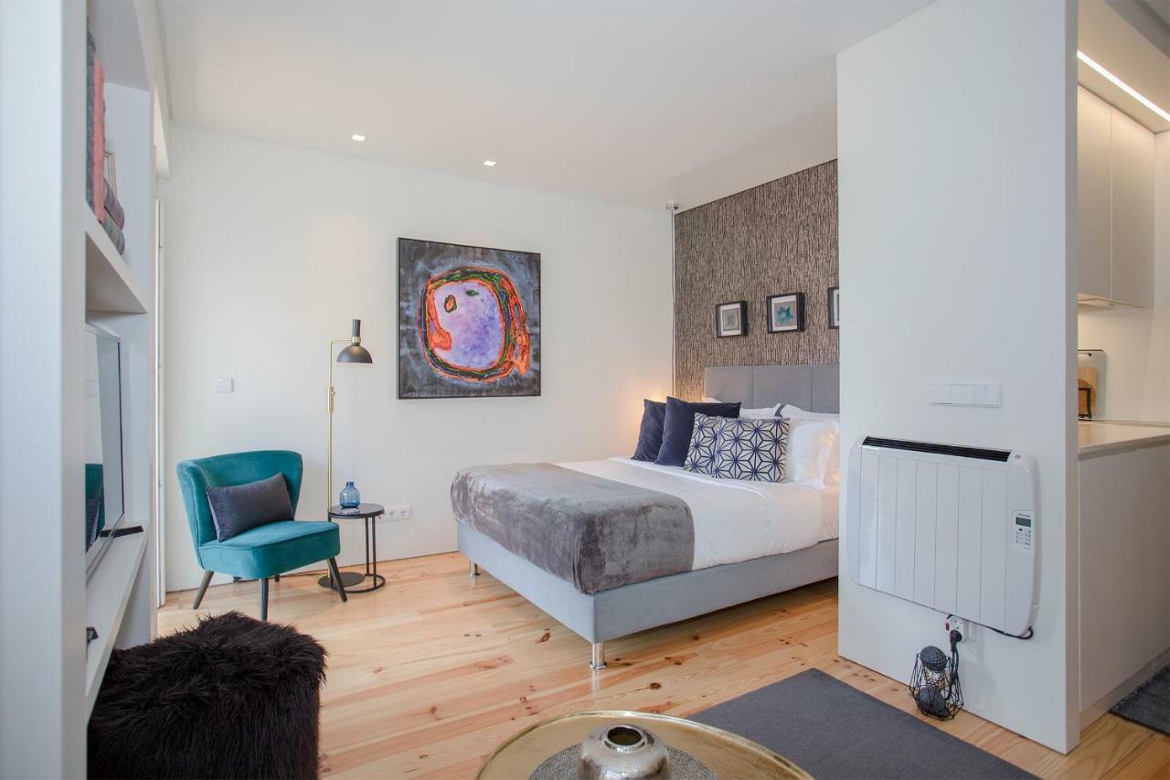 Apartment Liiiving In - Cozy & Chic Downtown *