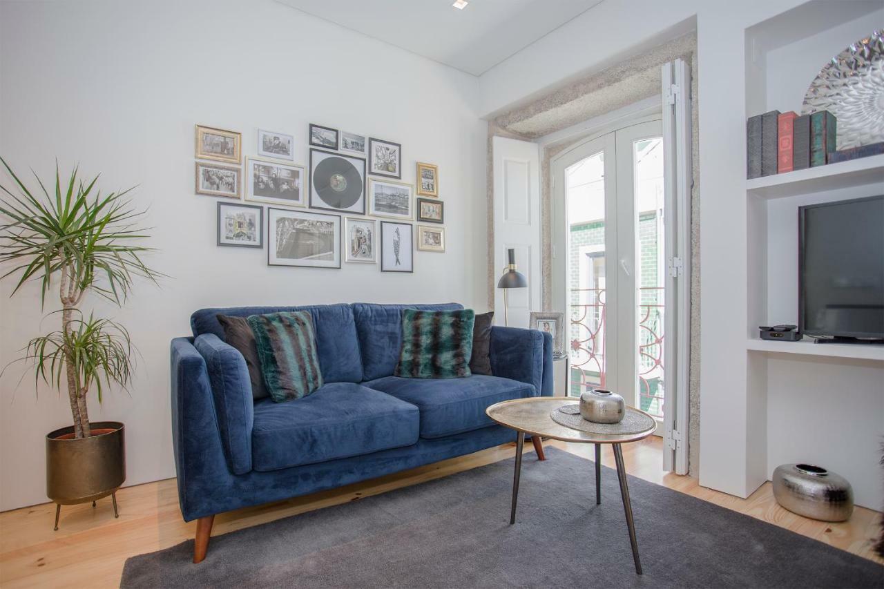 Apartment Liiiving In - Cozy & Chic Downtown Porto