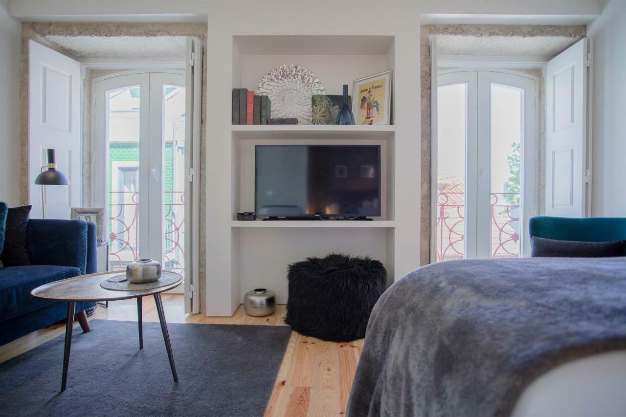 Apartment Liiiving In - Cozy & Chic Downtown Porto