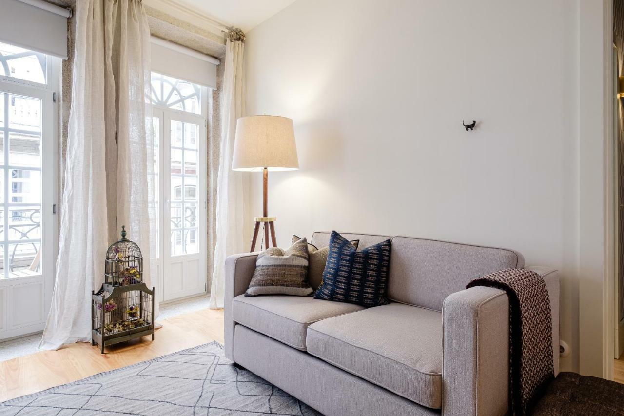 Boutique Rentals-flores Plaza In Historical Center