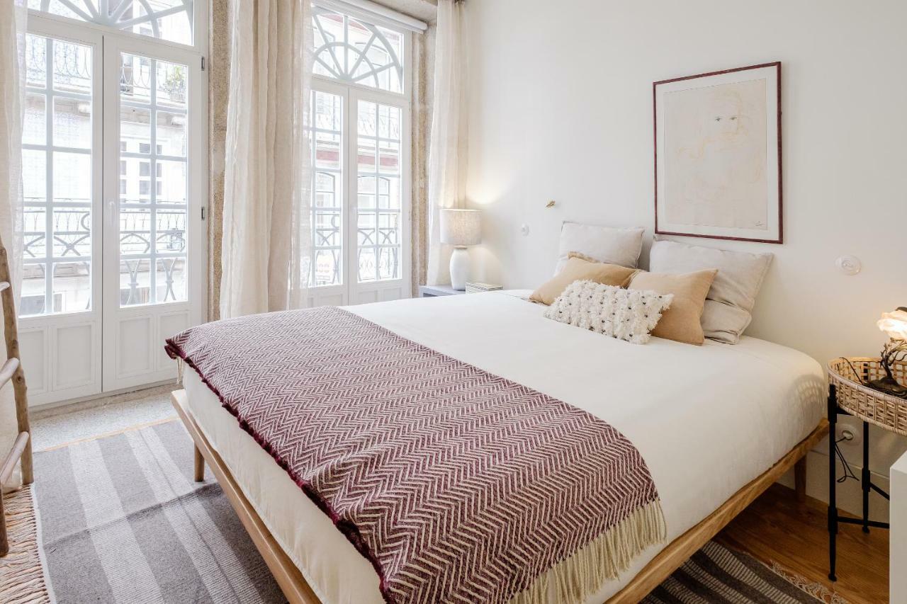 Boutique Rentals-flores Plaza In Historical Center *