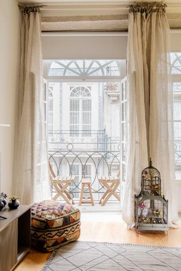 Boutique Rentals-flores Plaza In Historical Center