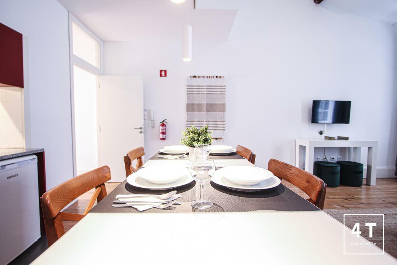 Calacatta Housing
