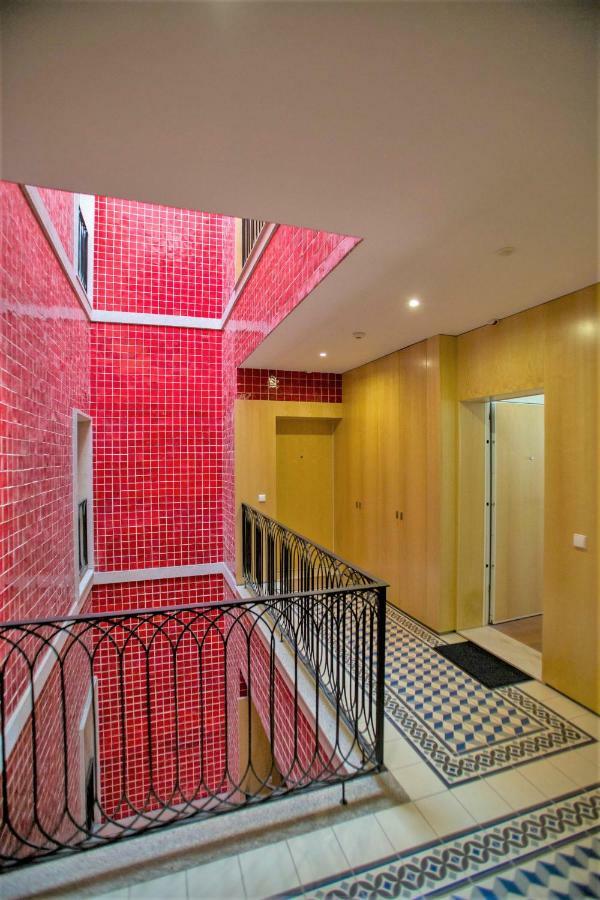Cardosas Square Luxury By Hosts *