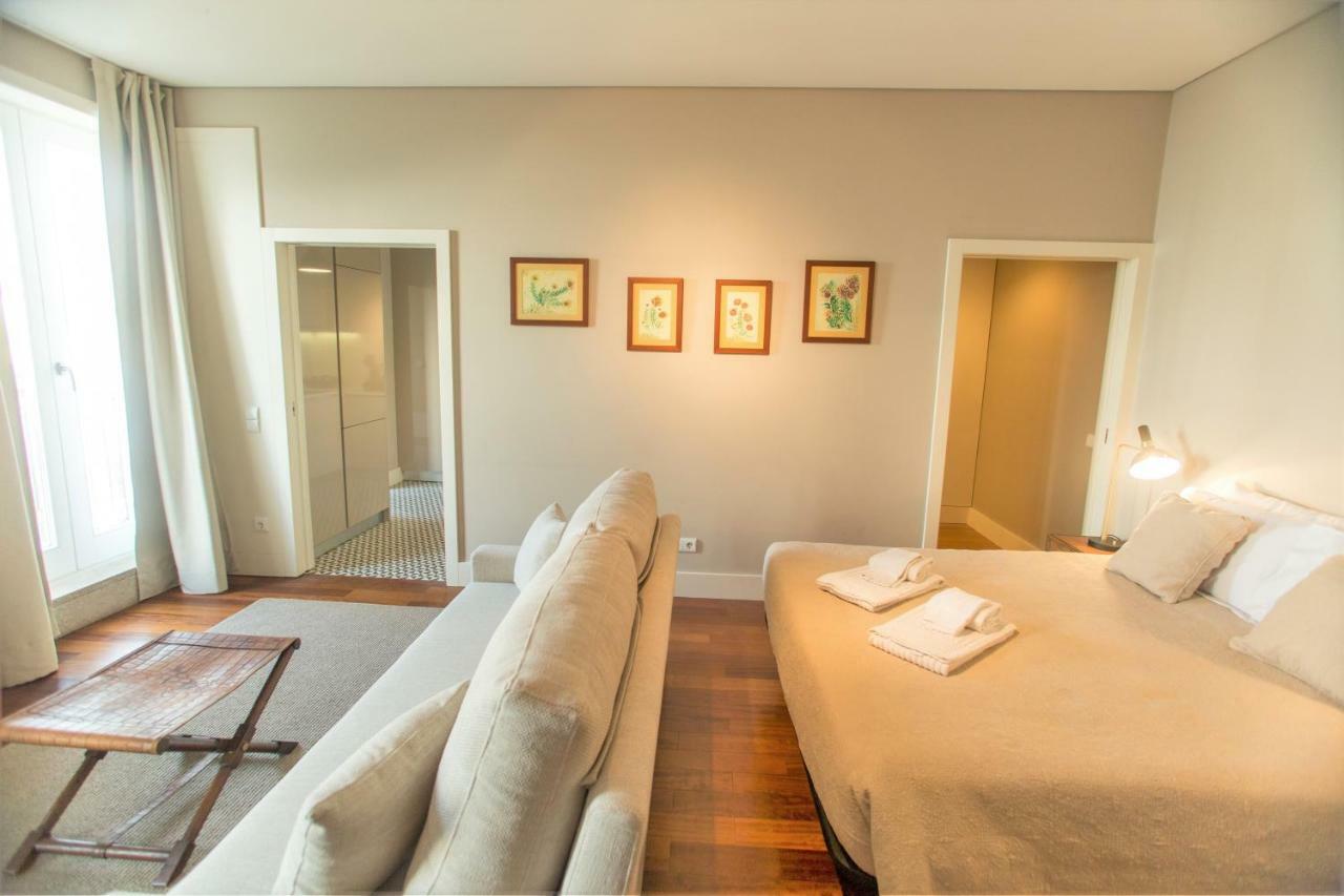 Cardosas Square Luxury By Hosts Apartment Porto