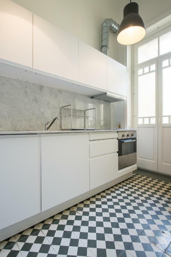 Baixa24 - City Center Private Sun Deck Apartment