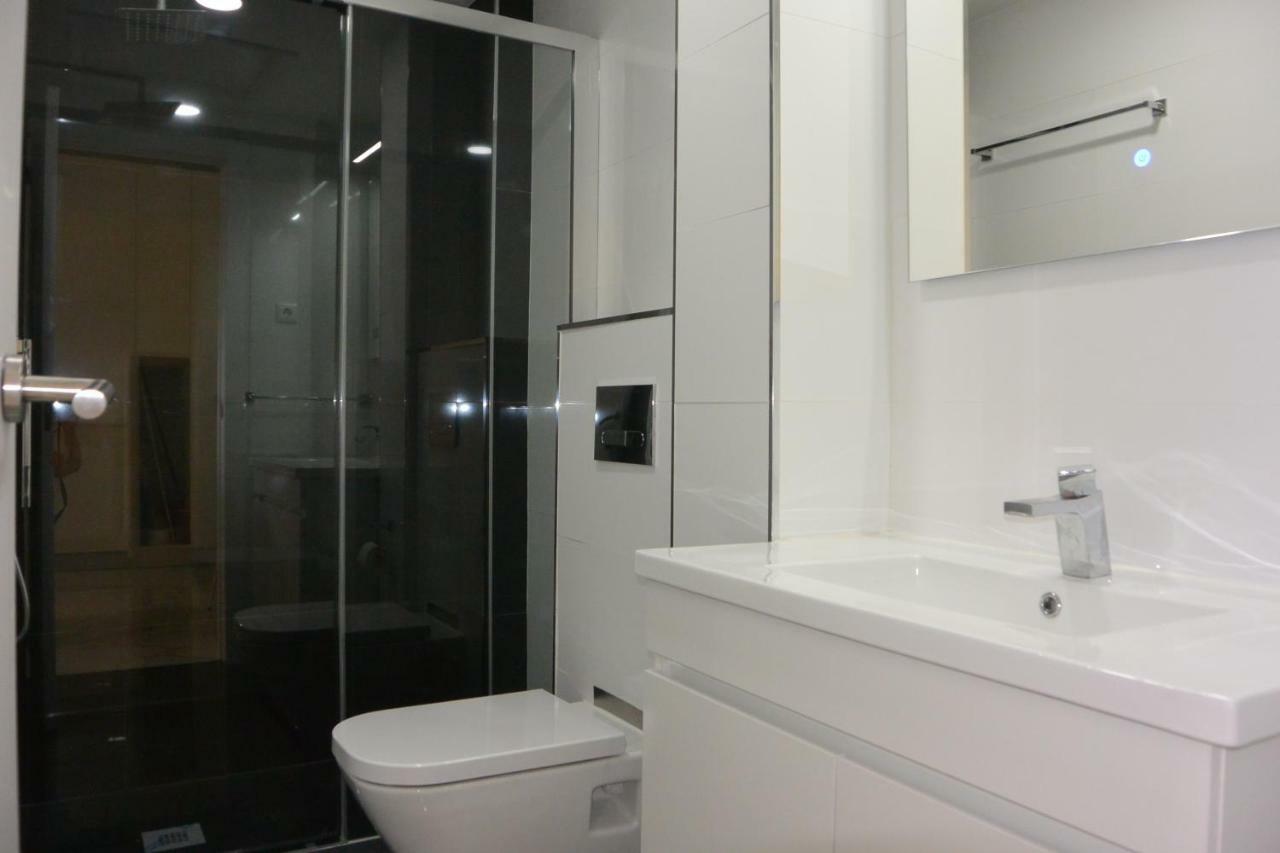 Apartment Vb By Flat In