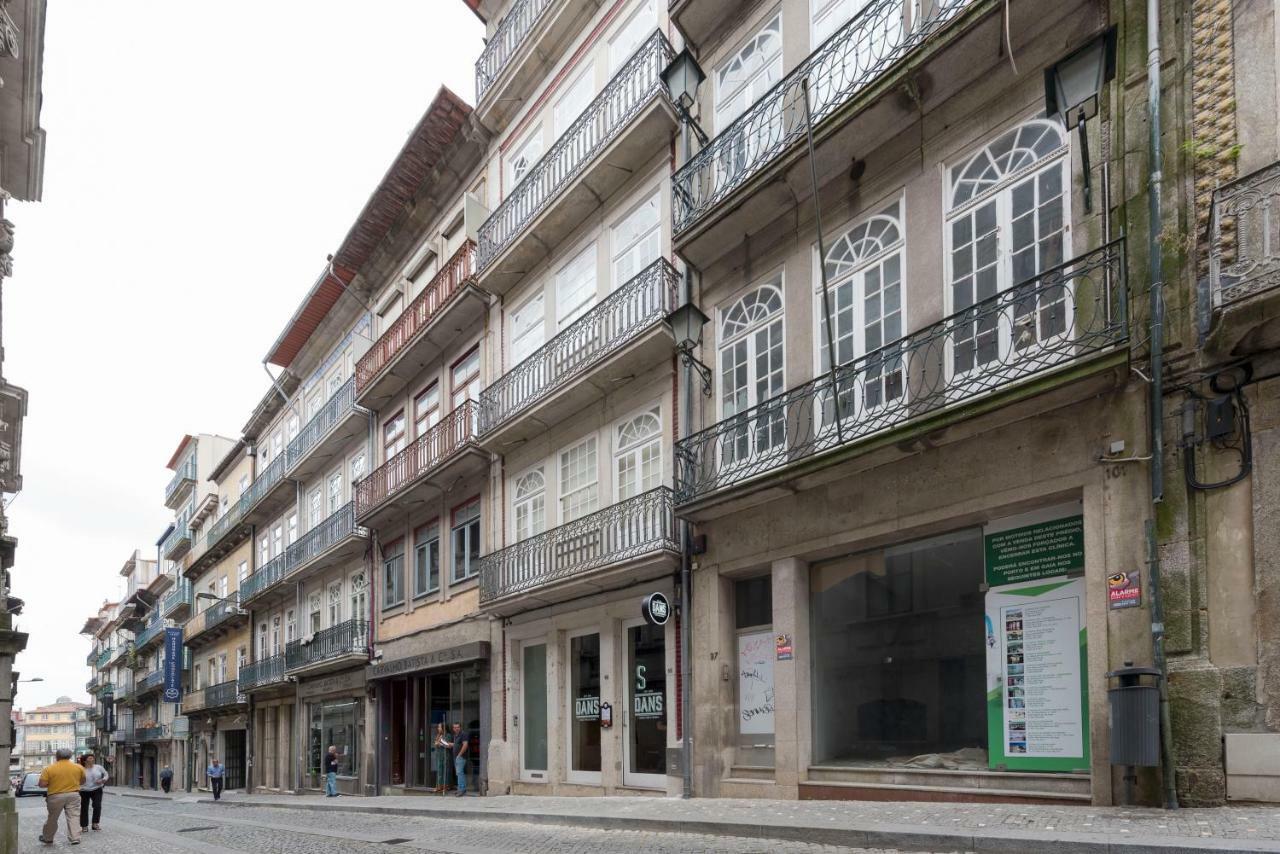Downtown Almada Loft *