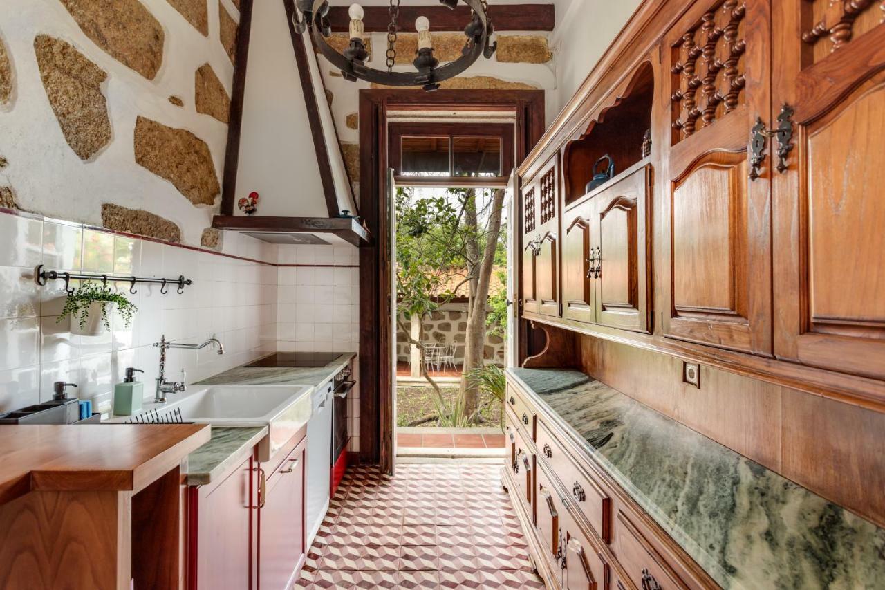 Villa Foz Townhouse- Sea, Garden & Garage Porto