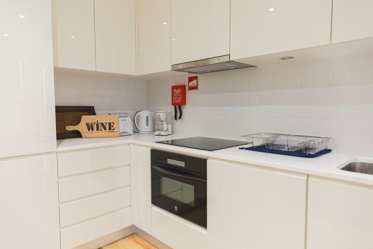Apartment Aposentus - The Wine *