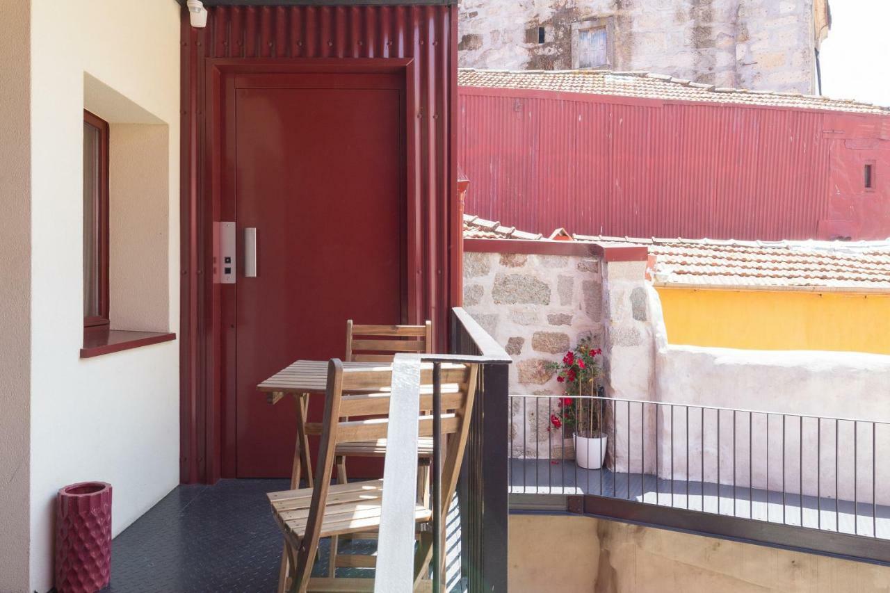 Viva Caldeireiros Old Town Apartment *