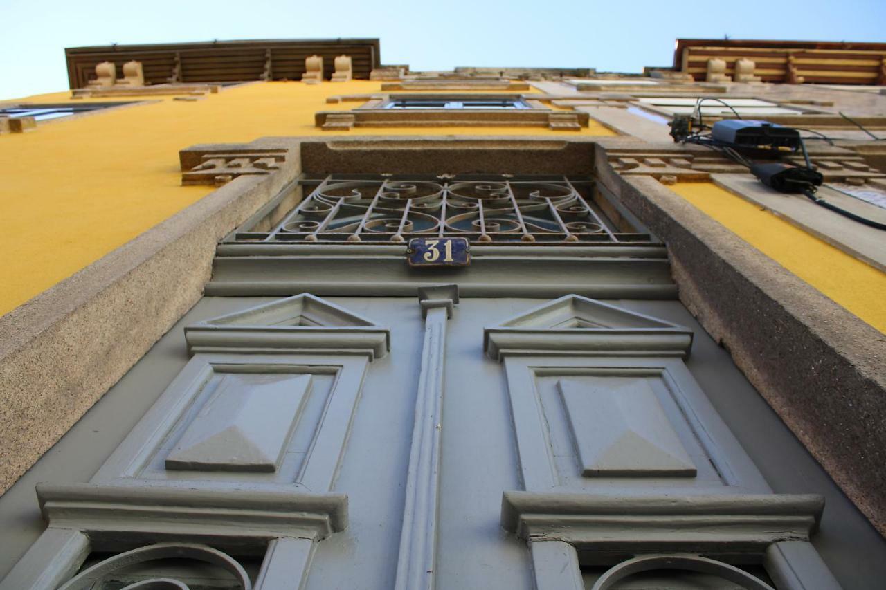 By Doors Porto