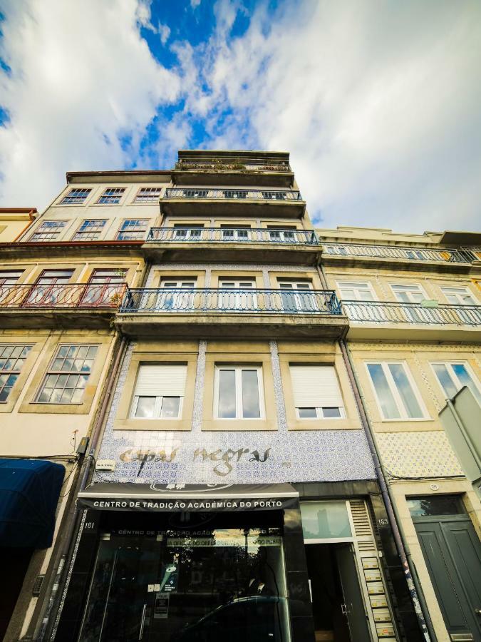 Angel Flat * Porto