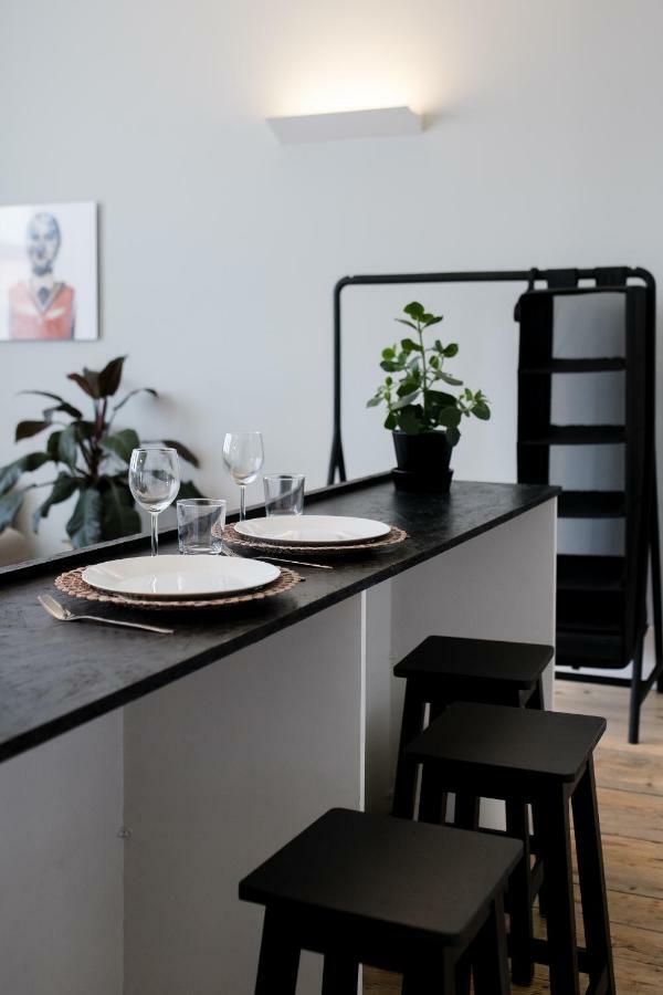 Apartment Baixa24 •p2r• Bright In Vibrant Downtown *
