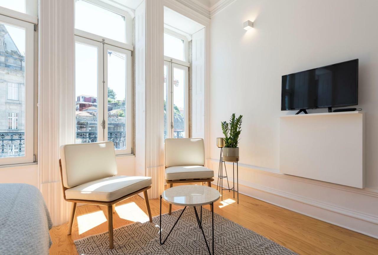 Tripas-coracao, Sao Bento Apartment