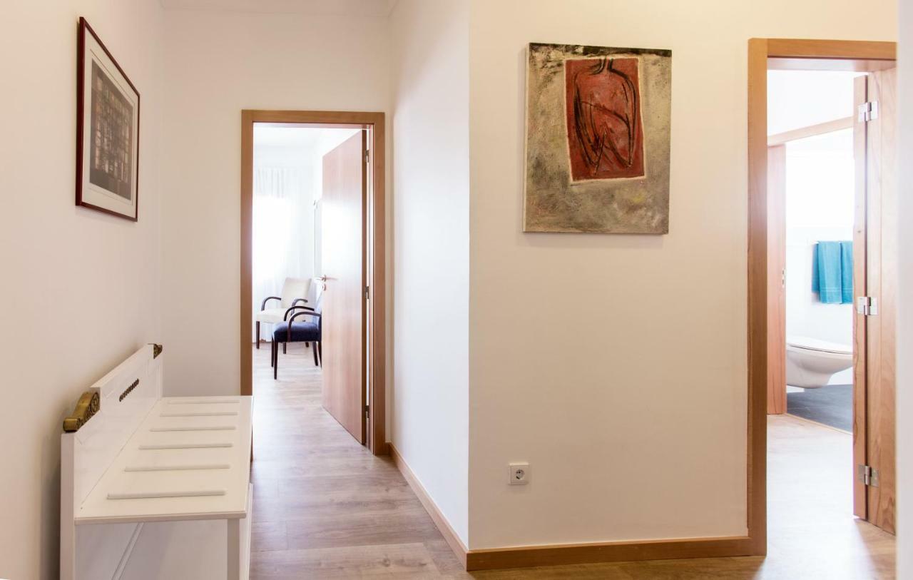 Friends & Family Tree Apartment