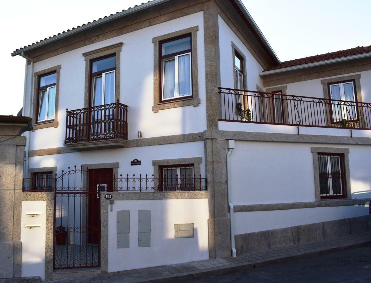 Living Apartment *