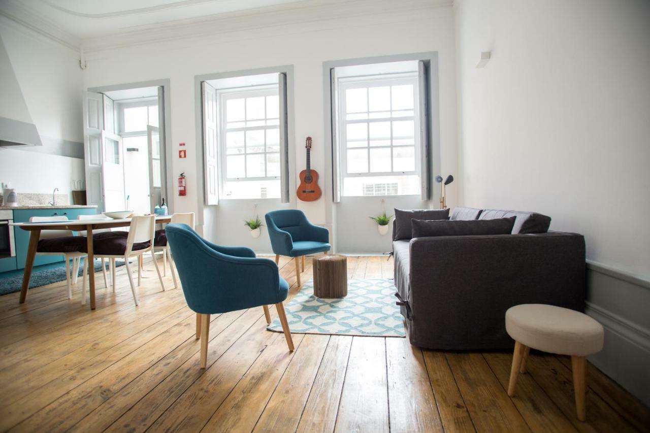 Casa Do Poeta & Guitarra By Pch * Porto