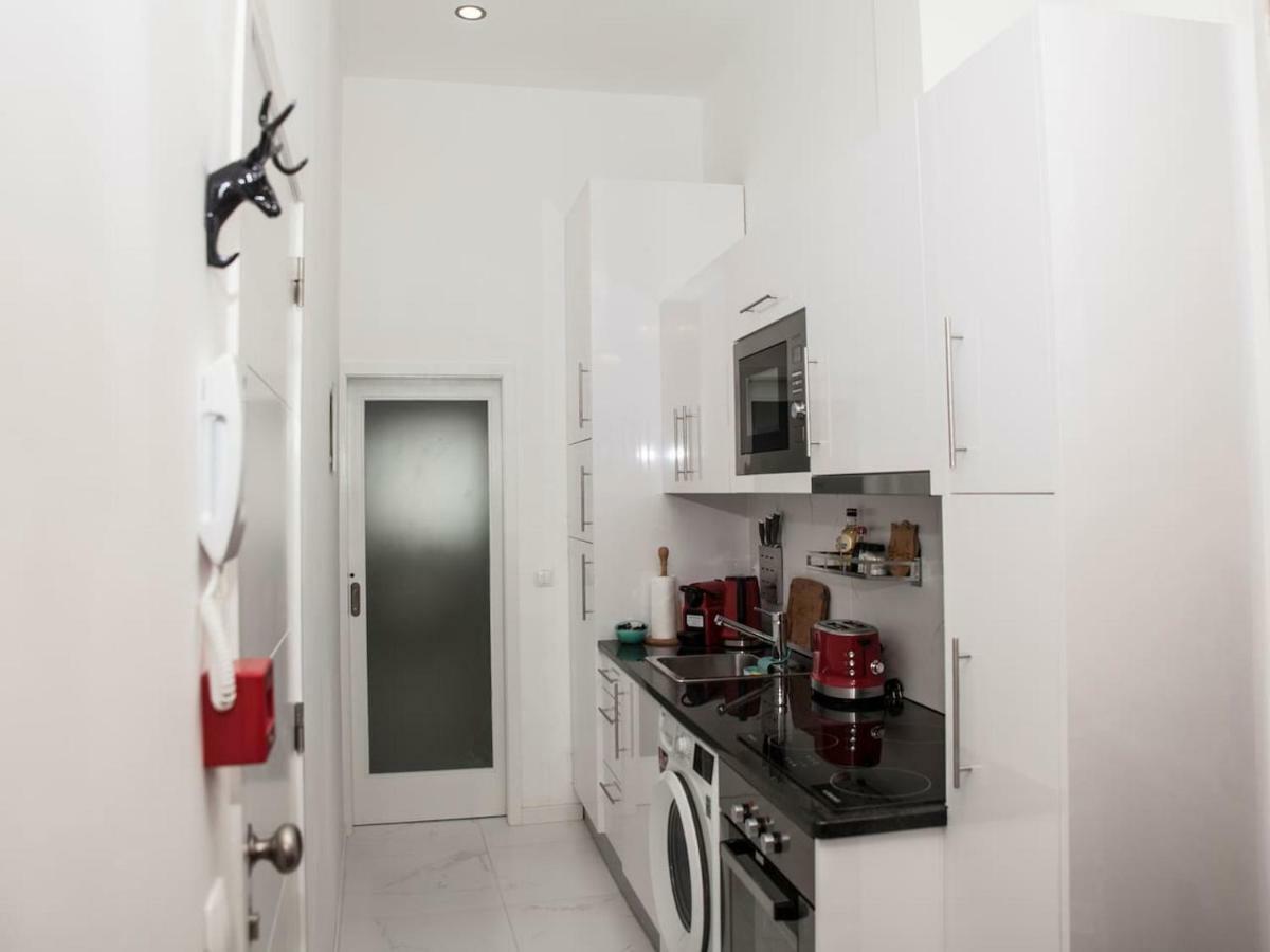 Cozy Star 1 Balcony Ac Near Merto Apartment