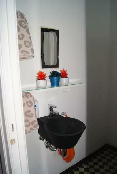 Feeling Apartment