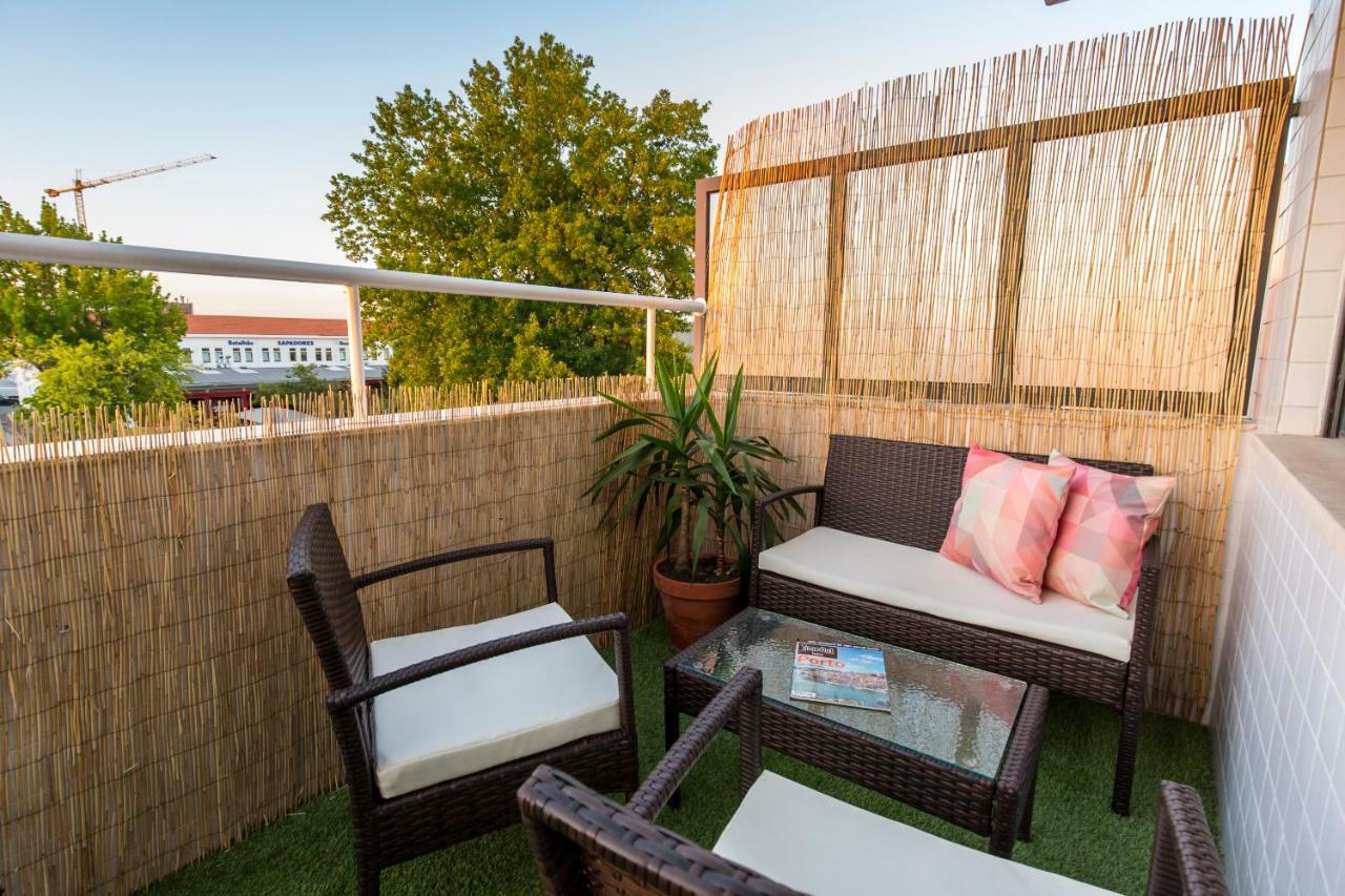 Sunset Relaxing With Terrace, Parking & Bikes