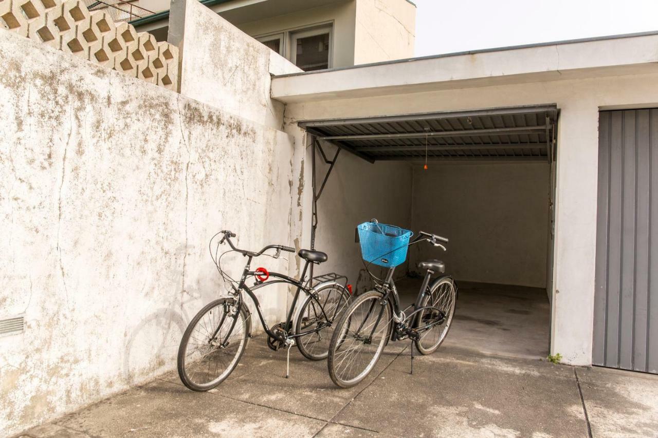 Sunset Relaxing With Terrace, Parking & Bikes