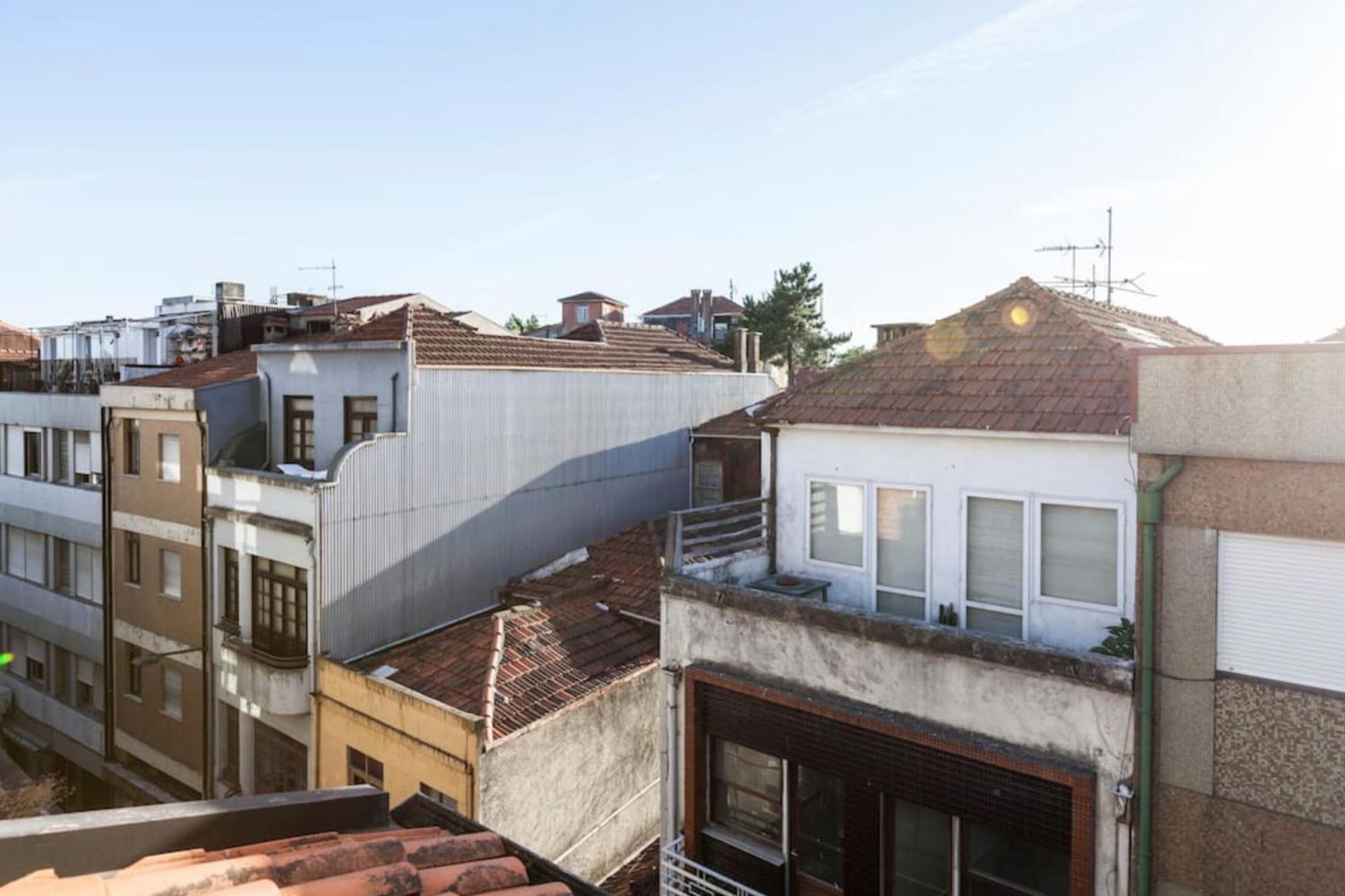 Apartment Cozy Sunny Flats By Hostwise