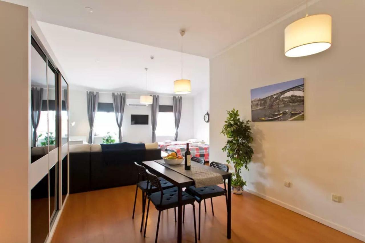 Cozy Sunny Flats By Hostwise Apartment *