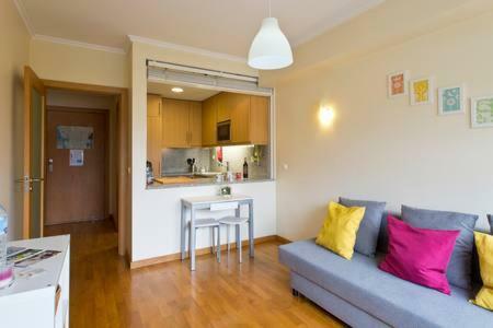 Feliciana Apartment *