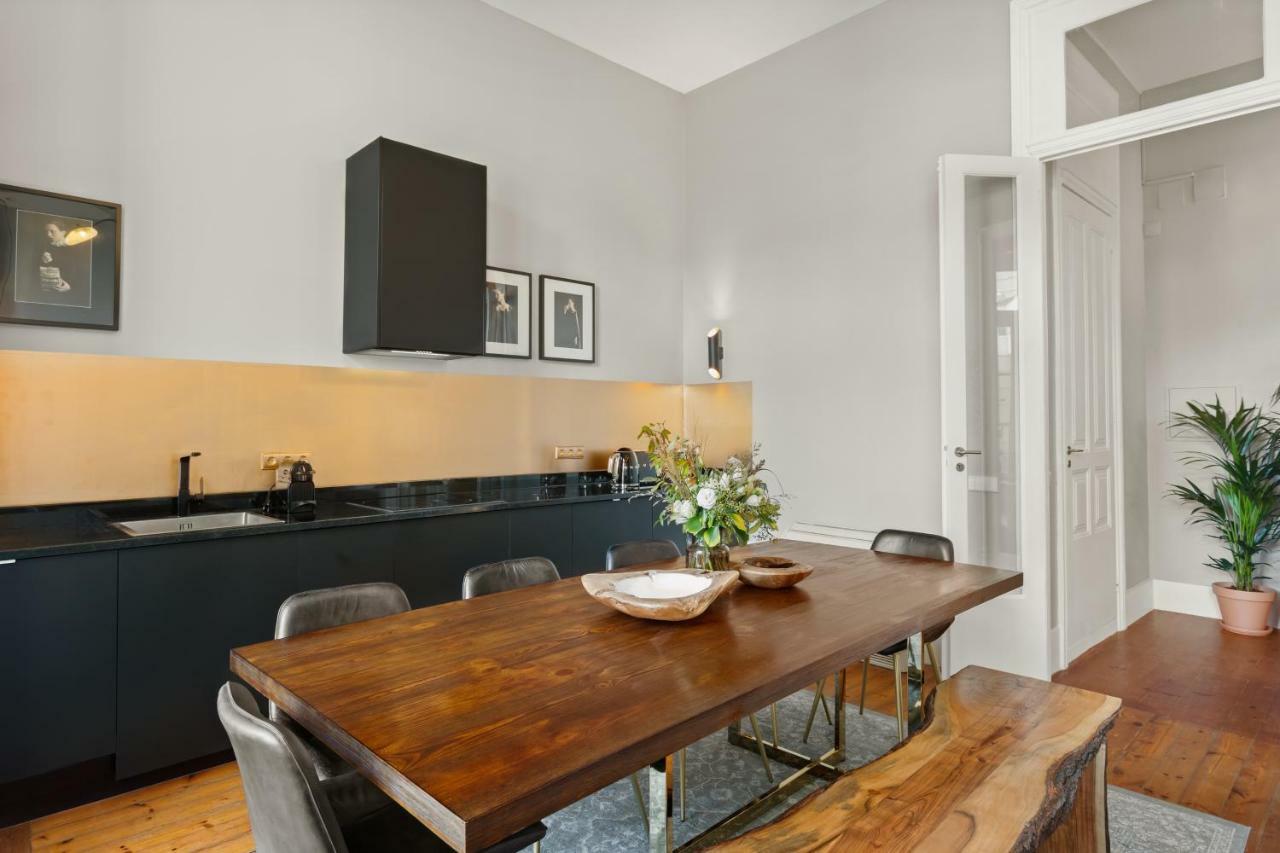 Gasthof The White Box Boutique House