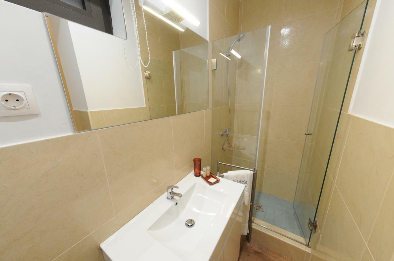 Naya-downtown Guest house
