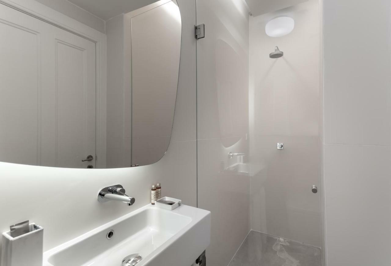 The White Box Boutique House Gasthof Porto