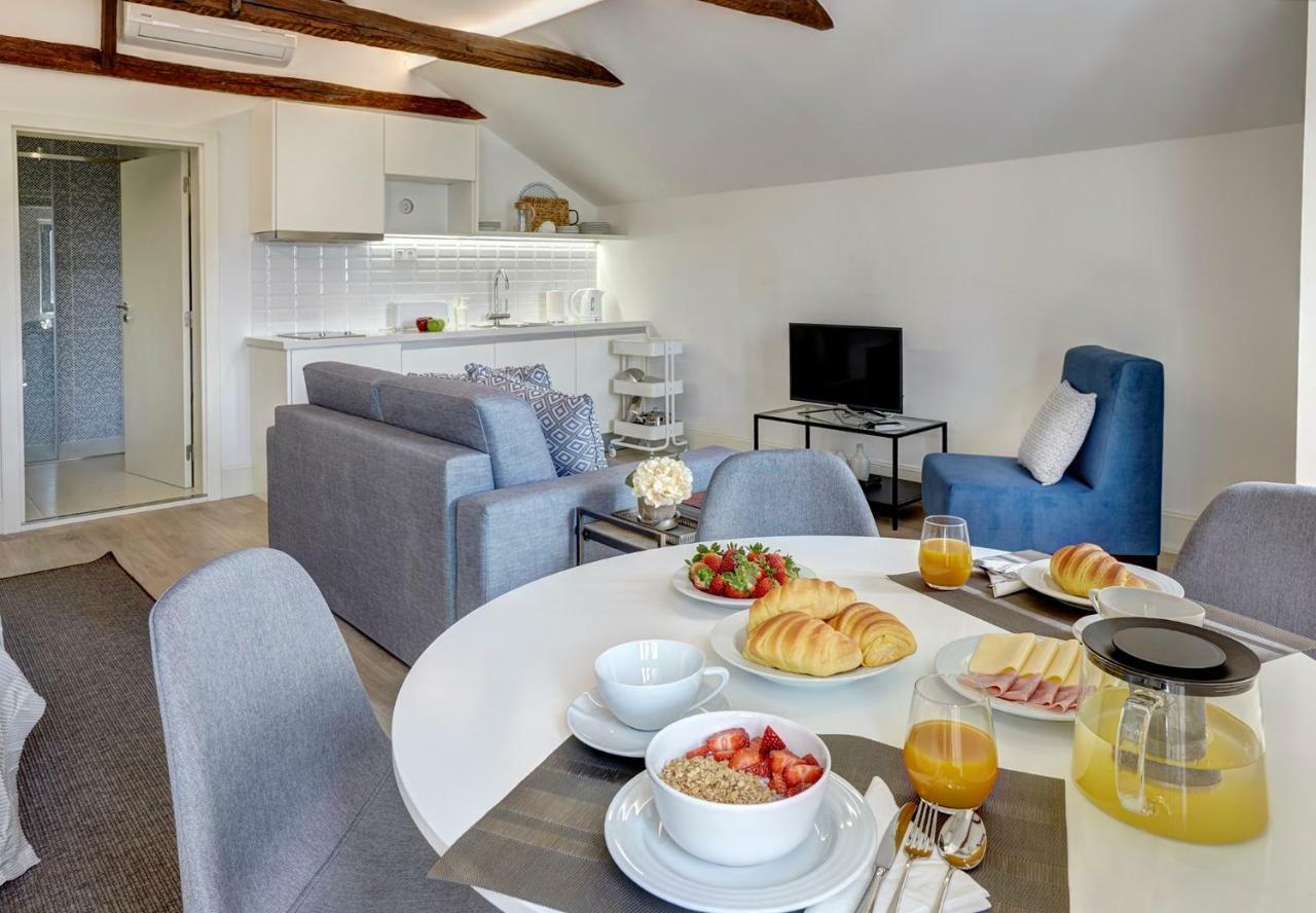 Downtown Lovers Suites: Bombarda 451 Porto