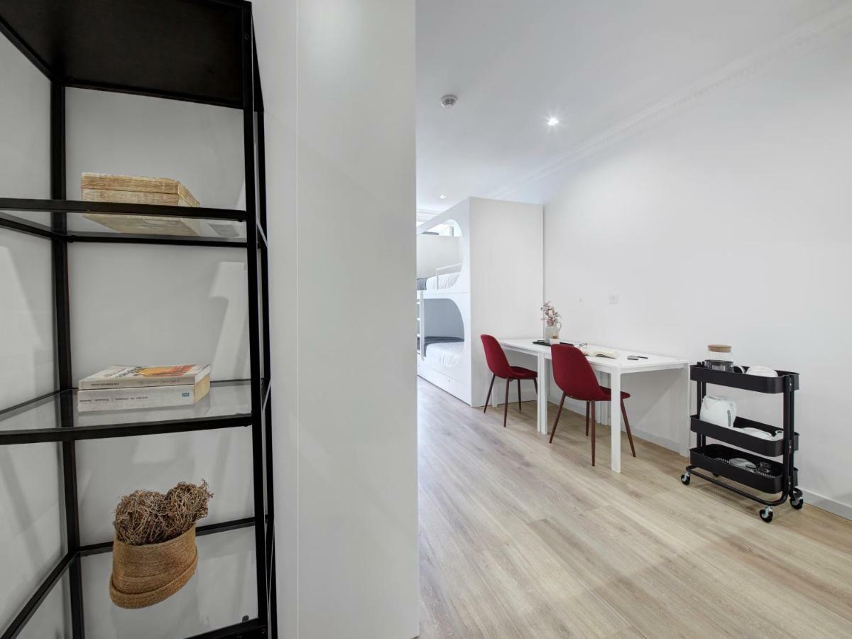 Downtown Lovers Suites: Bombarda 451 Apartment
